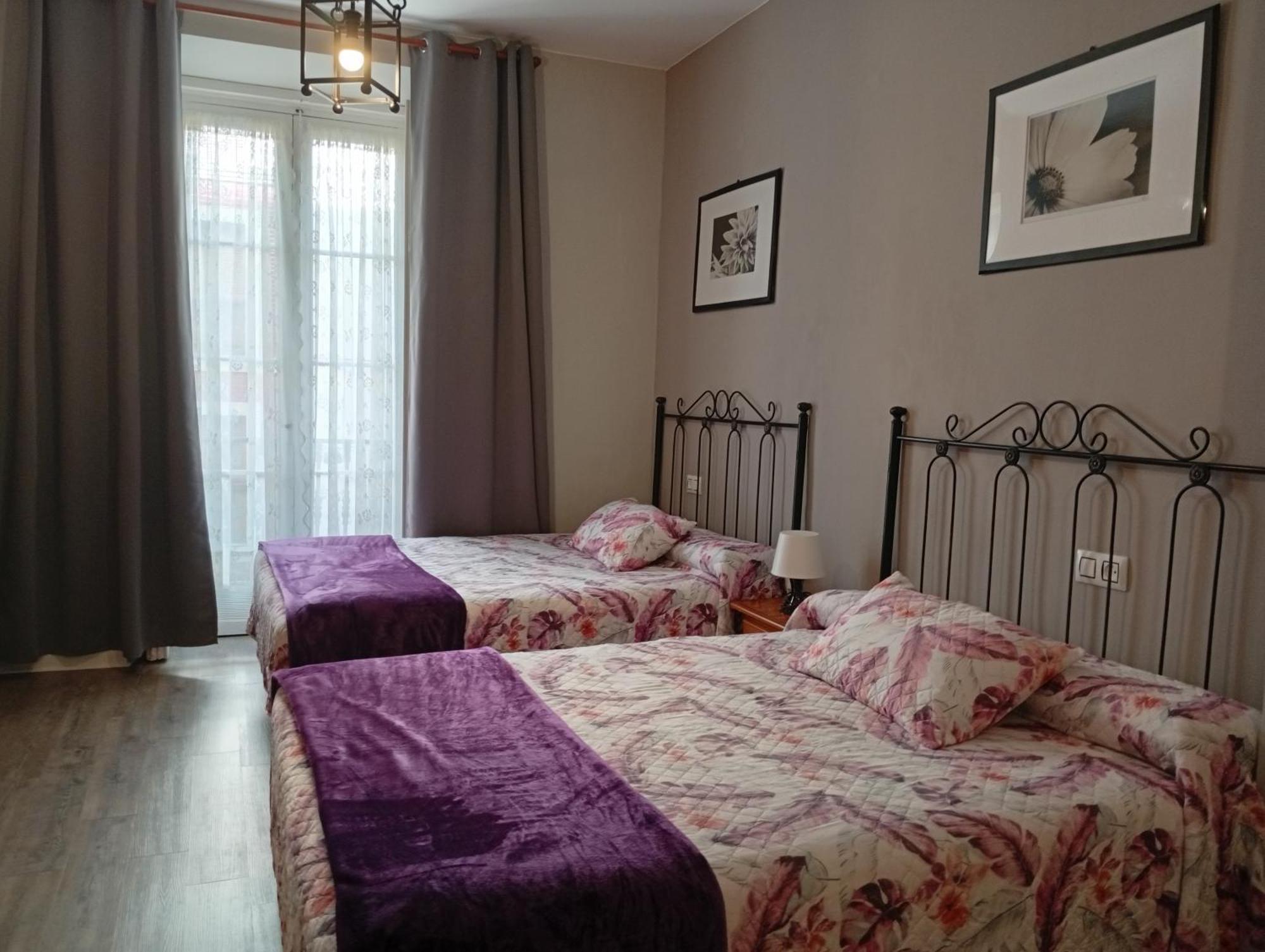 Hospedaje Don Pelayo Χιχόν Εξωτερικό φωτογραφία